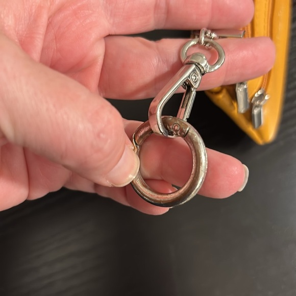 Save the girls mustard yellow key change and card purse - Picture 8 of 8